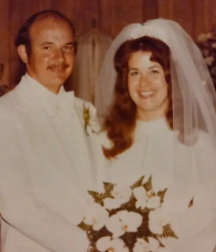 Posts to celebrate 50th wedding anniversary